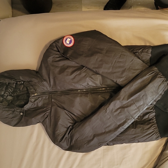 Canada goose large jacket - Picture 3 of 8